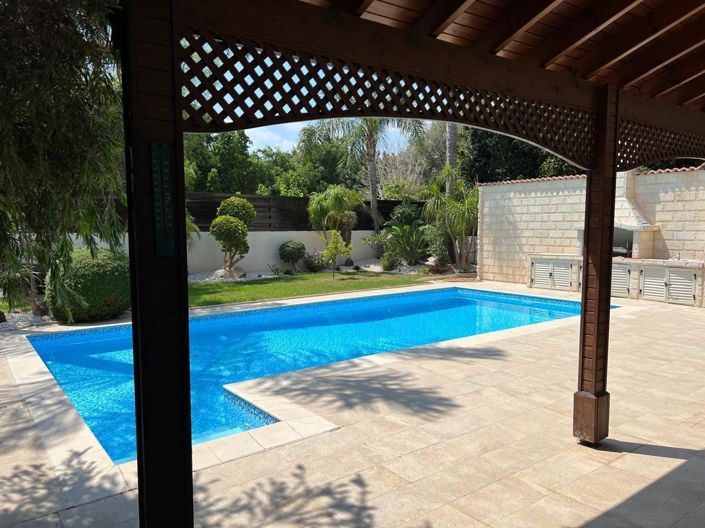 Image No.11-5 Bed Villa for sale