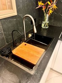 7176ebf9-3daa-41fa-8ce3-30f6d82d80c0