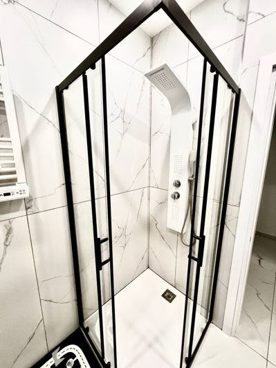 Image No.14-3 Bed House for sale