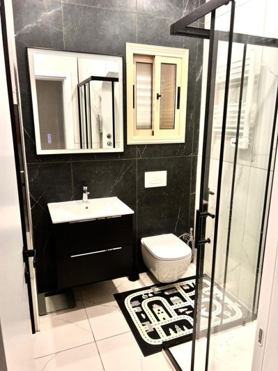 Image No.2-3 Bed House for sale