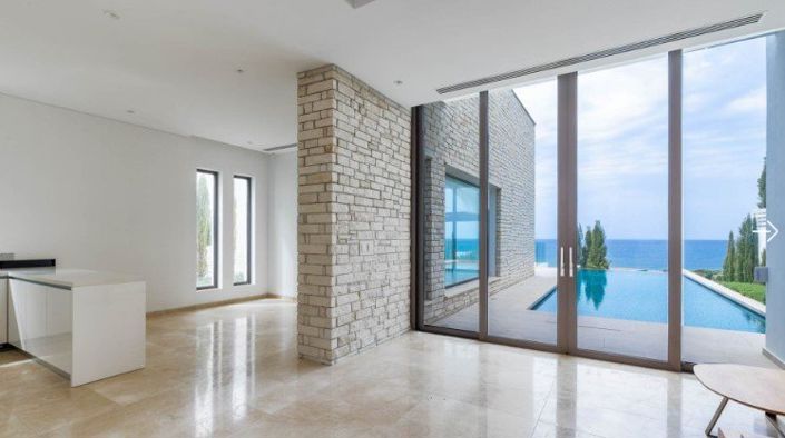 Image No.2-5 Bed House for sale