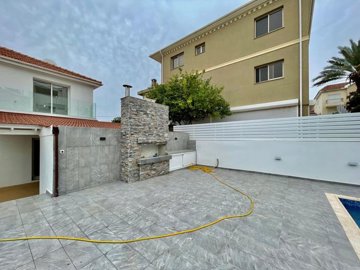 d253d051-cd95-40bd-adaa-5cdea5156b66