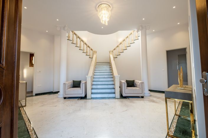 Image No.11-6 Bed Villa for sale