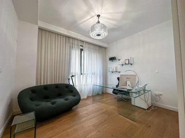 95737f74-072e-4f4e-ad18-8ee2b29dd95d