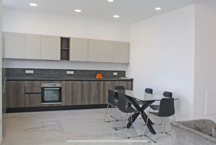 Image No.10-Appartement de 2 chambres à vendre à Limassol