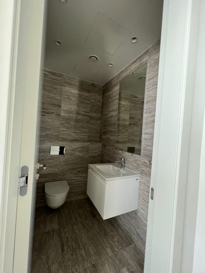 Image No.19-4 Bed House for sale