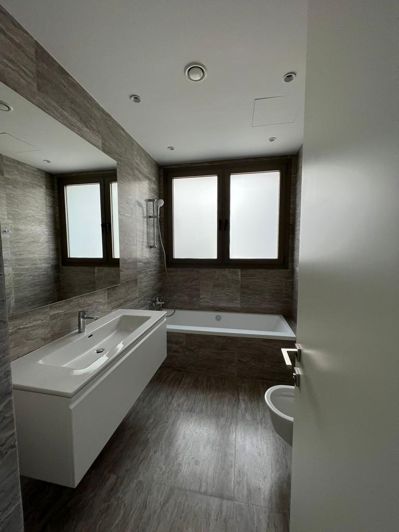 Image No.23-4 Bed House for sale