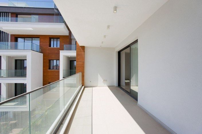 Image No.13-3 Bed Apartment for sale