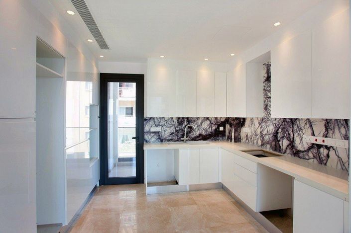 Image No.19-3 Bed Apartment for sale