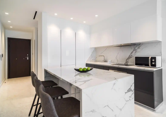 Image No.4-4 Bed Apartment for sale