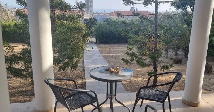 Image No.2-3 Bed House for sale