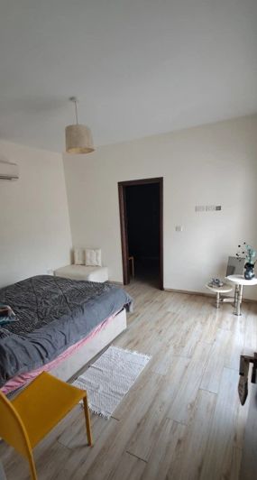 Image No.10-5 Bed House for sale