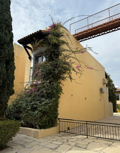 Image No.13-2 Bed House for sale