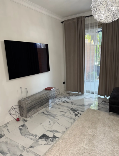 Image No.9-2 Bed House for sale