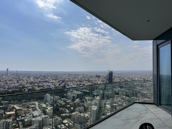 Image No.12-3 Bed Apartment for sale