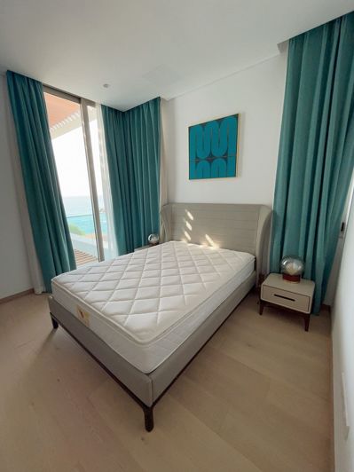 Image No.2-4 Bed House for sale