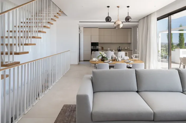 Image No.2-Villa de 4 chambres à vendre à Peyia