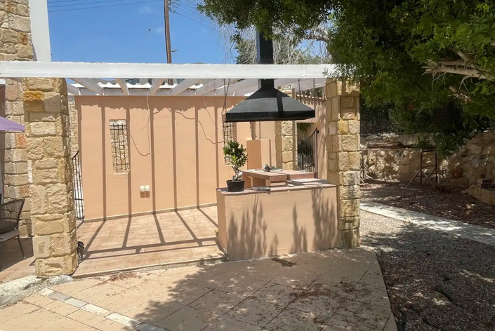 Image No.3-Villa de 5 chambres à vendre à Chlorakas