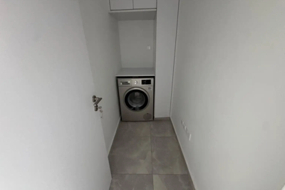 1d8f7caa-6057-4140-8211-4e9b39a879de