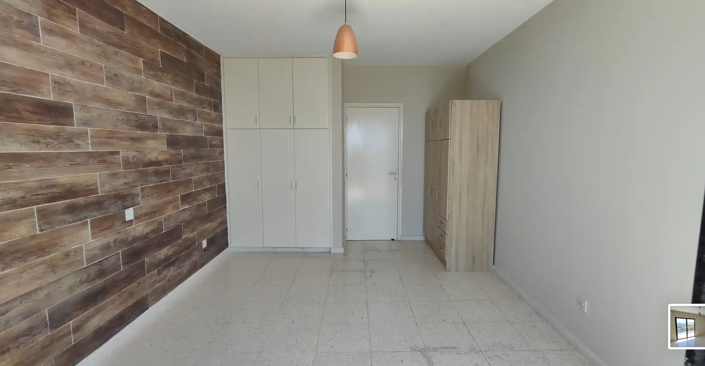 Image No.6-2 Bed House for sale