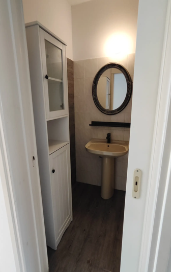 Image No.8-2 Bed House for sale