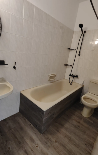 Image No.9-2 Bed House for sale