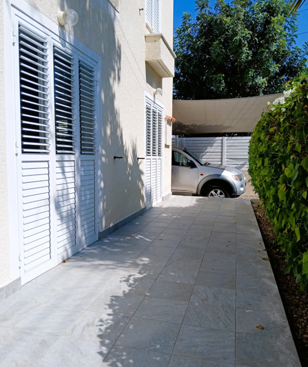 Image No.13-3 Bed House for sale