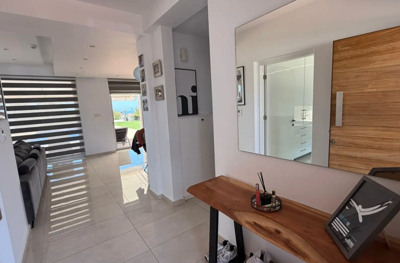 55b1d6b3-06f0-4d2f-8148-72c91068a30f