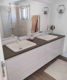 eaa9f3f3-837b-41df-b1a9-69570f22c0e0