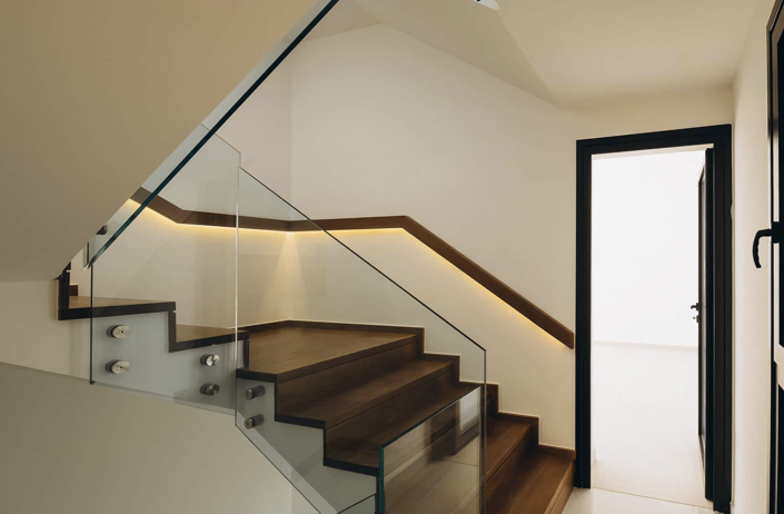 Image No.2-5 Bed Villa for sale