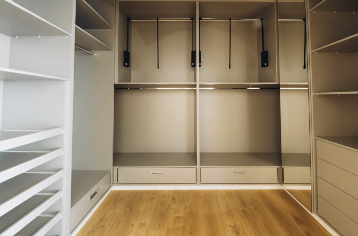 Image No.3-5 Bed Villa for sale