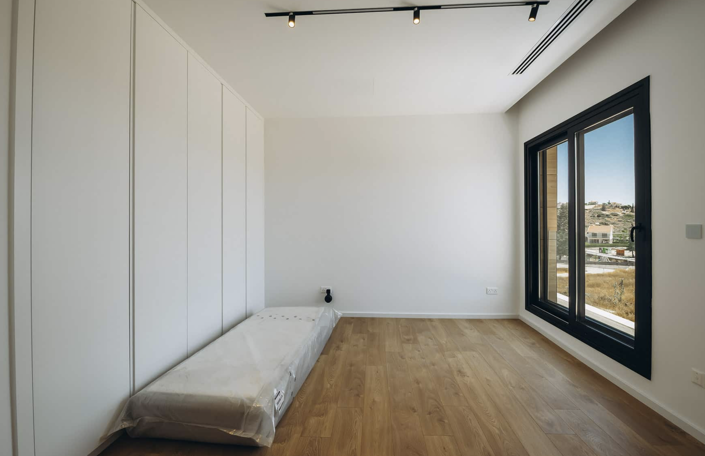 Image No.5-5 Bed Villa for sale