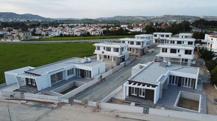 Image No.3-3 Bed House for sale