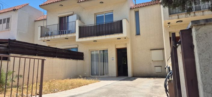 Image No.1-2 Bed House for sale