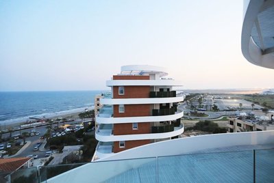 82bd4b6e-61f2-4944-9347-928612a46d56