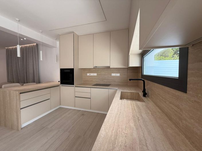 Image No.5-3 Bed House for sale