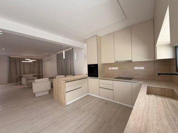 150d64cd-8851-4e08-8cad-314c7d39f848