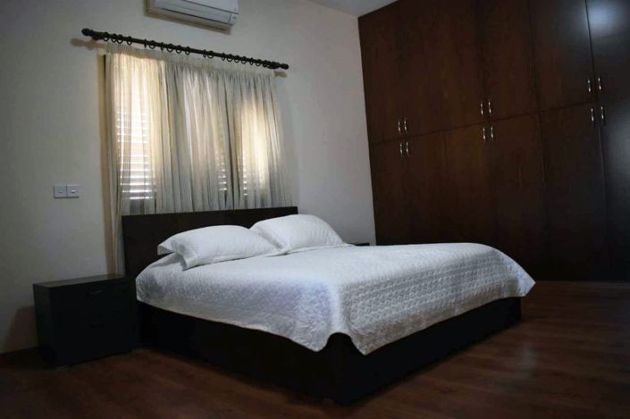 Image No.12-4 Bed Villa for sale