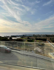 6cbbd529-a404-4adc-9497-1862aa3f67d6