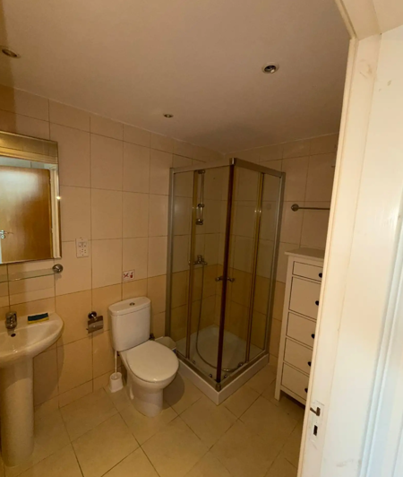 Image No.6-2 Bed House for sale