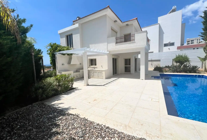 Image No.13-3 Bed House for sale