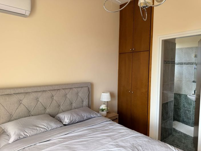 Image No.13-3 Bed House for sale