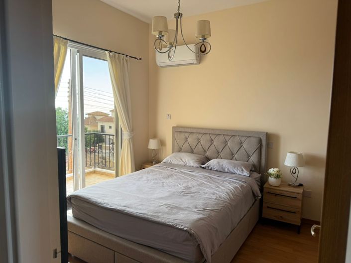 Image No.15-3 Bed House for sale