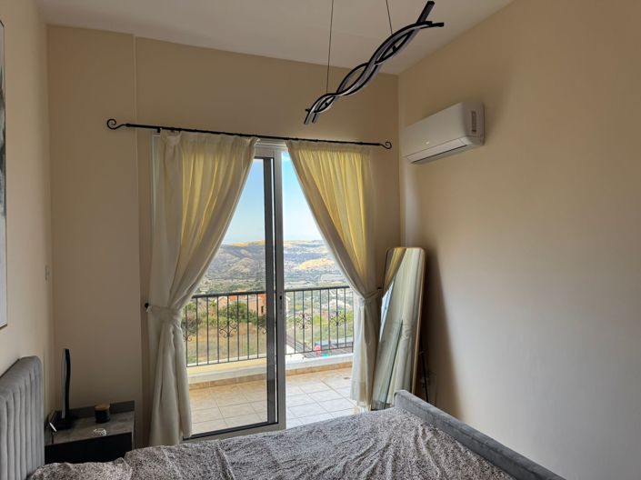 Image No.16-3 Bed House for sale