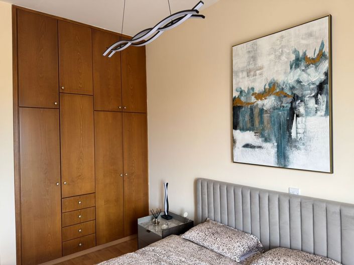 Image No.17-3 Bed House for sale