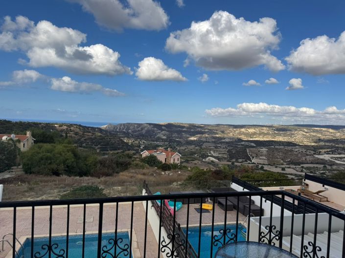 Image No.21-3 Bed House for sale