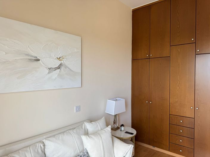 Image No.24-3 Bed House for sale