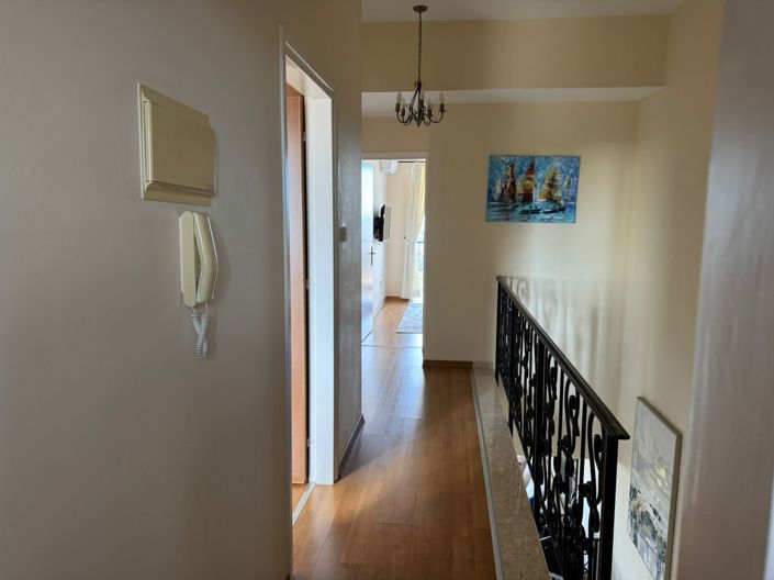 Image No.5-3 Bed House for sale