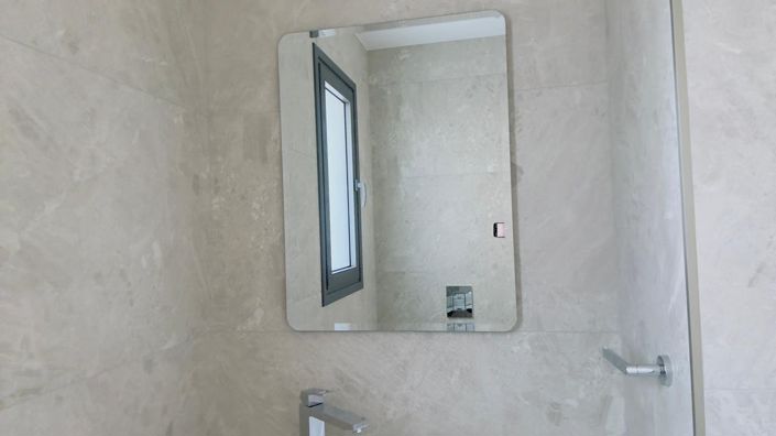 Image No.8-2 Bed House for sale