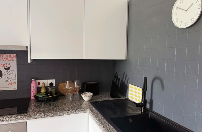 Image No.11-2 Bed Apartment for sale